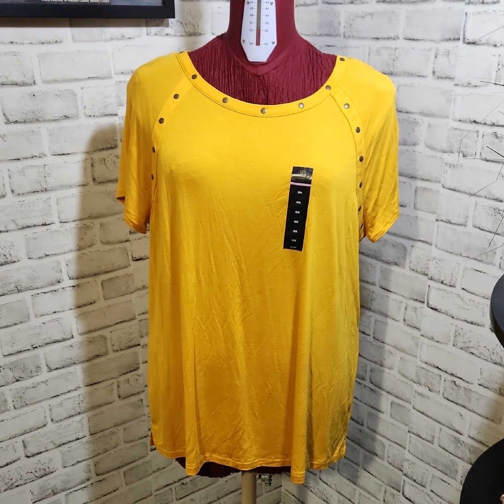 Worthington Yellow Studded Short Sleeve Top